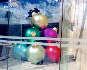 indoor glitter ball stack christmas ornaments in honduras
