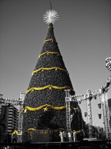 giant lightshow christmas tree guatemala