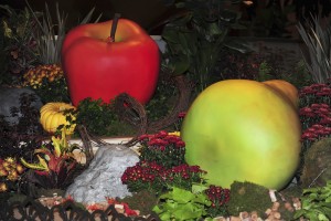 Giant Apple and Giant Pear at the Venetian, Las Vegas