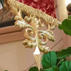 Decorative gold Filigree for wreaths or banners
