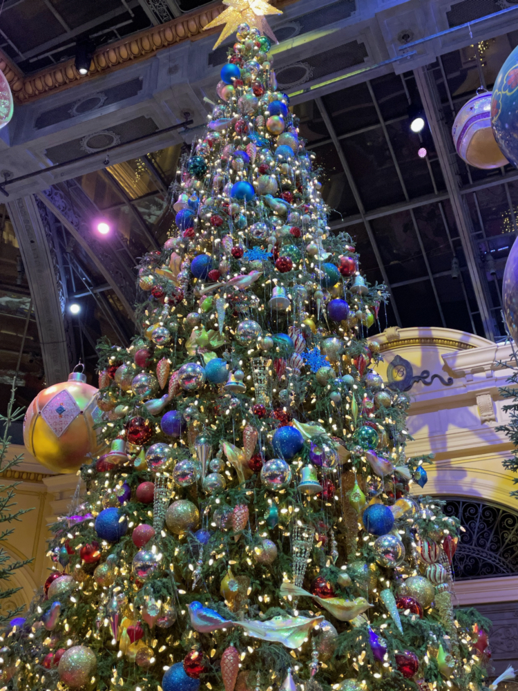 Bellagio Las Vegas Christmas Tree 2022 with Old World ornaments