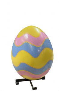 Egg on custom base and insert