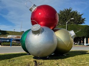Giant 4 ball ornament stack at Seton Hospital