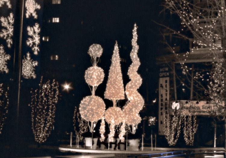 manzanita-topiary-giant-trees-in-white-with-led-lights manzanita giant topiary outdoor trees with white paint and lights